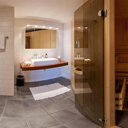 Alpe Fleurie & Restaurant 호텔 3*