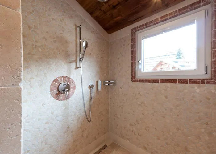 Ξενοδοχείο Alpe Fleurie & Restaurant