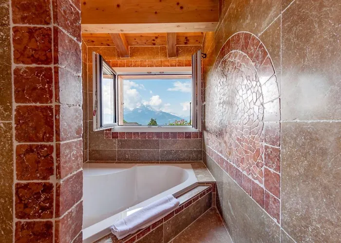 Hotel Alpe Fleurie & Restaurant